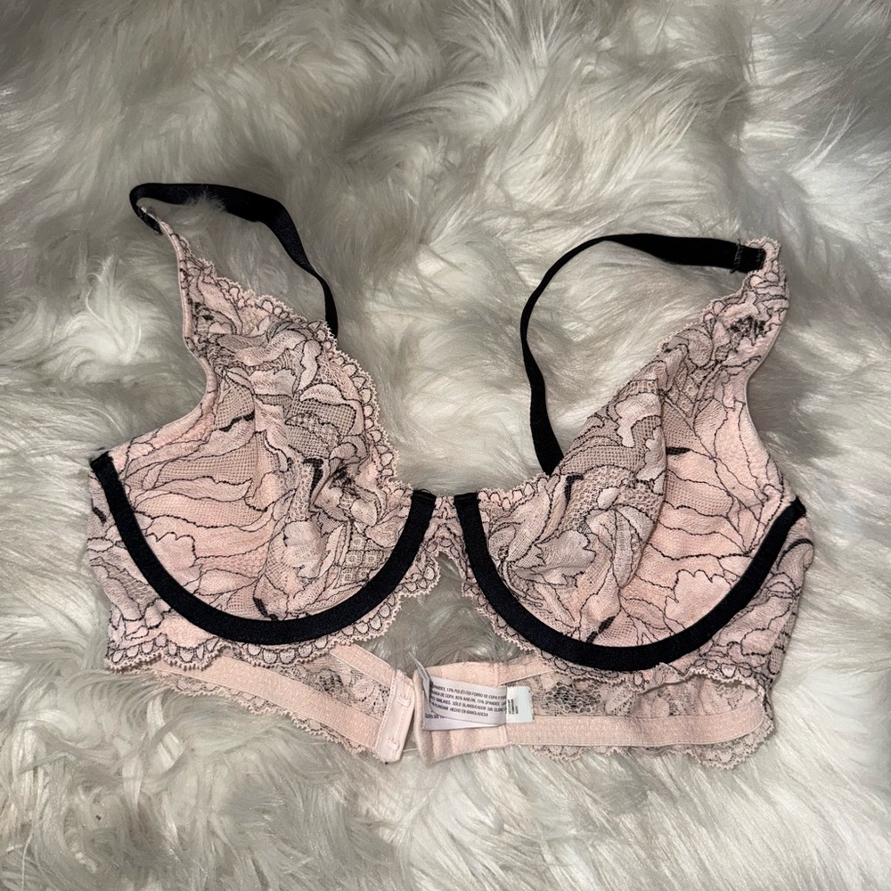 Auden Lace Underwire Bra - Blush and Black